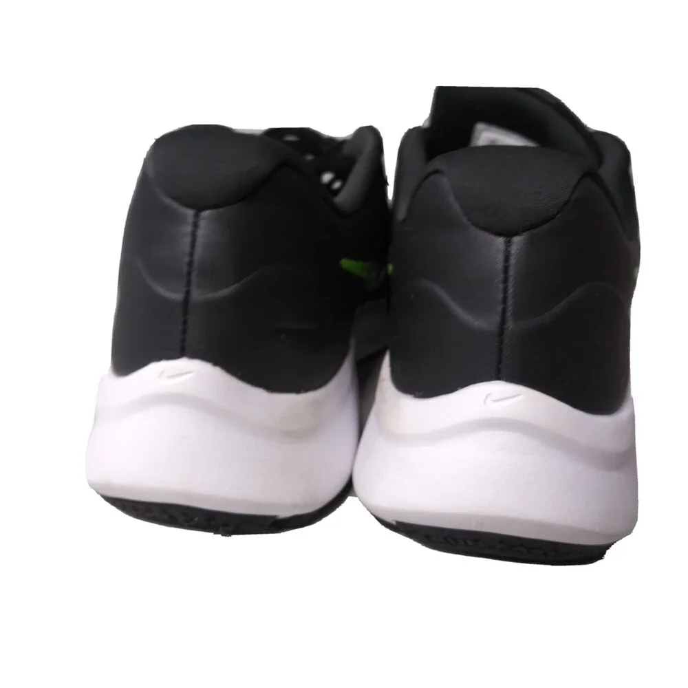 Nike Star Runner 3 Shoes Size 7 Y Sneakers Grade School Black Green